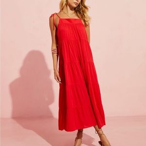 Gilli boutique Aberdeen Shoulder Tie Tiered red Maxi Dress size Medium